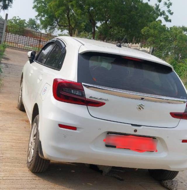 https://images10.gaadi.com/usedcar_image/4595586/original/processed_b72ed576-d73e-4ae1-850e-97170bba11b6.jpg?imwidth=6401