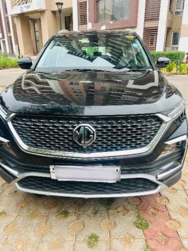 https://images10.gaadi.com/usedcar_image/4595644/original/processed_c150273f-a46c-4312-be7d-e7f2a624ce45.jpeg?imwidth=6400
