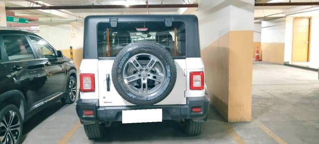 https://images10.gaadi.com/usedcar_image/4595677/original/processed_fc31e85f-f562-444a-b78c-030a403a061a.jpg?imwidth=6401