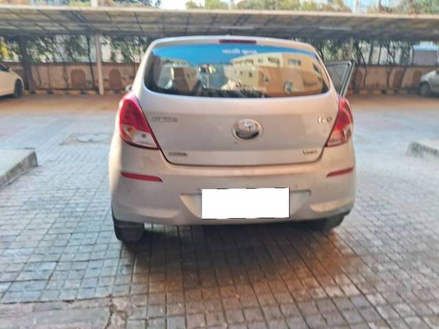 https://images10.gaadi.com/usedcar_image/4595679/original/processed_5871b17f-1e79-43e3-a42c-d358c4275f24.jpg?imwidth=6400