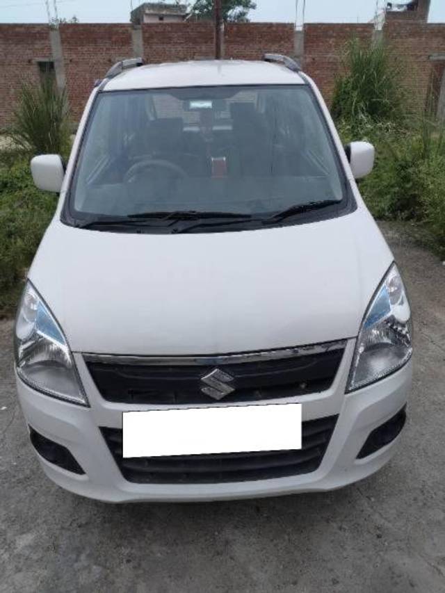 https://images10.gaadi.com/usedcar_image/4595741/original/processed_ea280052-4808-4788-b4f5-ddc5d20b8432.jpg?imwidth=6400