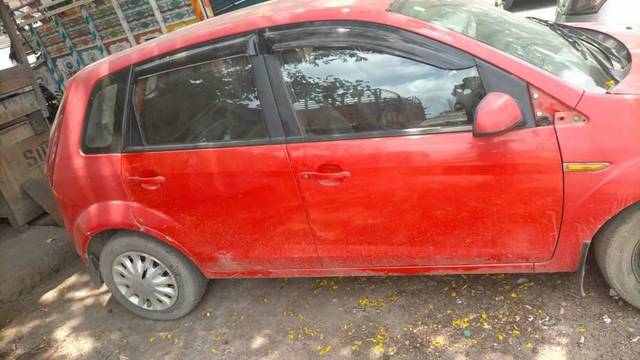 https://images10.gaadi.com/usedcar_image/4595783/original/processed_296f0d1c-b88b-4df6-b037-582264c97fc8.jpg?imwidth=6401