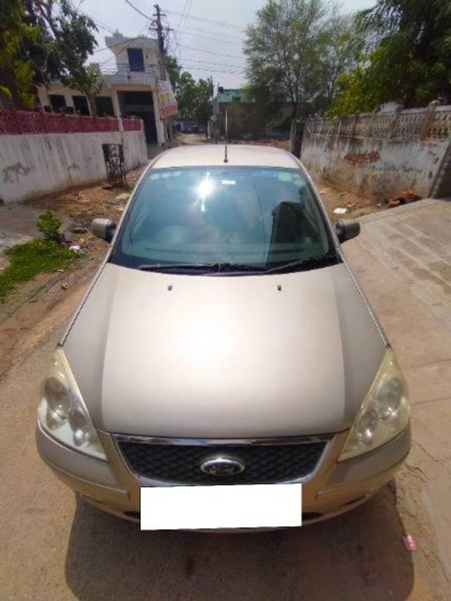 https://images10.gaadi.com/usedcar_image/4595821/original/processed_5f8831a4-f96e-4c58-9c2a-4b4fc7b1b5a0.jpg?imwidth=6400