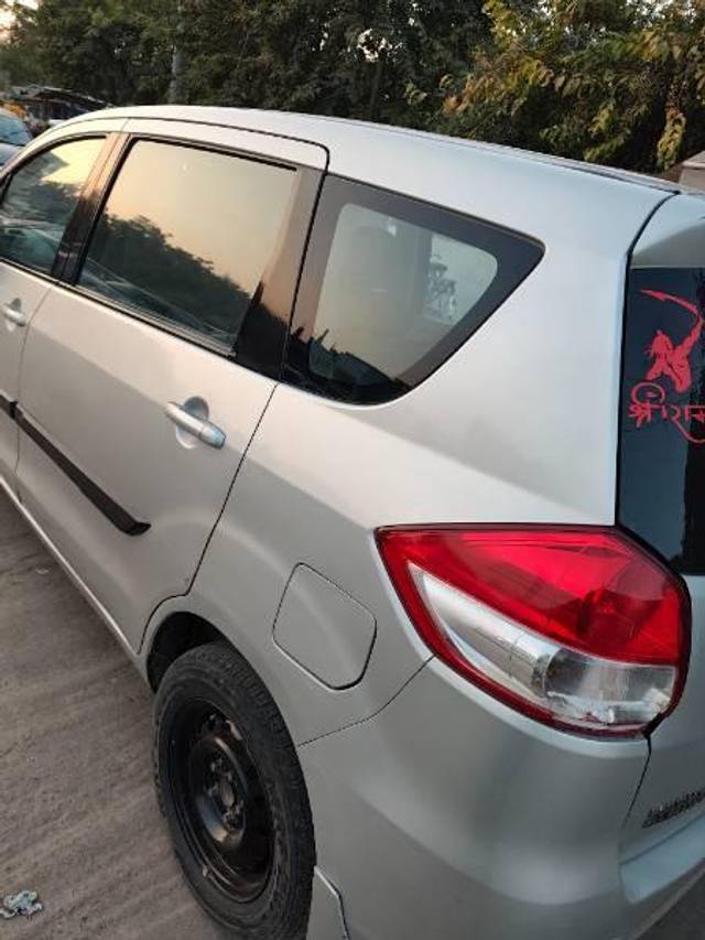 https://images10.gaadi.com/usedcar_image/4595844/original/processed_de8d142e-40f9-402a-8ccb-faa439769288.jpg?imwidth=6402