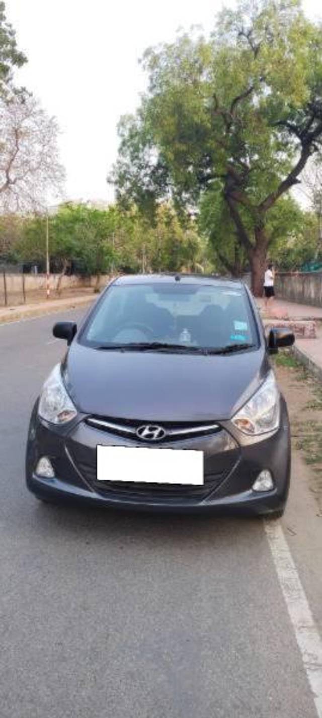 https://images10.gaadi.com/usedcar_image/4595869/original/processed_735f2ff3-5218-4ab2-adf2-bac415b88c24.jpg?imwidth=6400