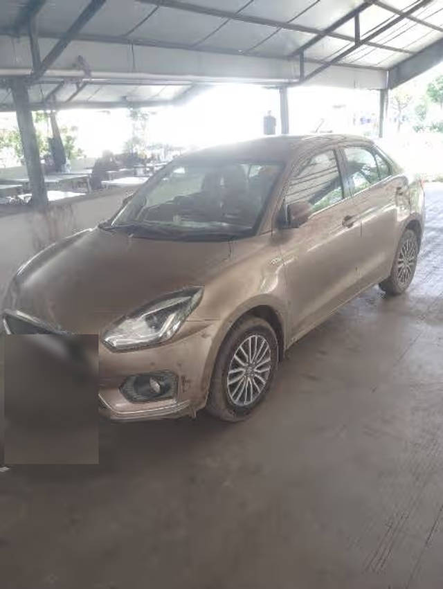 https://images10.gaadi.com/usedcar_image/4595872/original/2991ac74-1f12-452c-9c89-57a122b24739.png?imwidth=6402