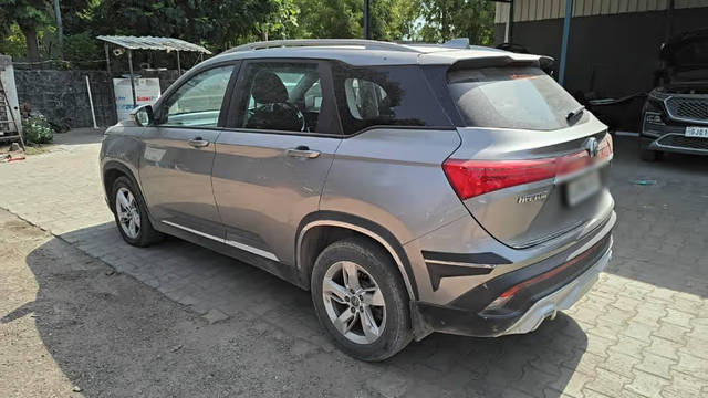 https://images10.gaadi.com/usedcar_image/4595941/original/cdfebac5-d842-4379-afba-00ca4ec1682f.png?imwidth=6402