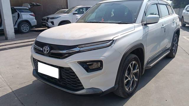 https://images10.gaadi.com/usedcar_image/4595949/original/processed_dcf5bf12-4be4-4bd0-a8b8-f9053e41107f.jpeg?imwidth=6400