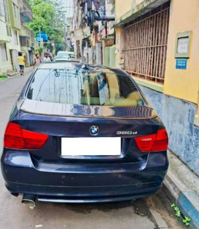 https://images10.gaadi.com/usedcar_image/4596007/original/processed_76d73091-9900-4eac-bed5-11e5fd475026.jpeg?imwidth=6401
