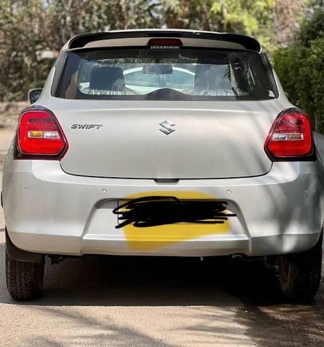 https://images10.gaadi.com/usedcar_image/4596071/original/processed_4aeb77ea-06dc-4eff-b320-5e90b81929cb.jpeg?imwidth=6401
