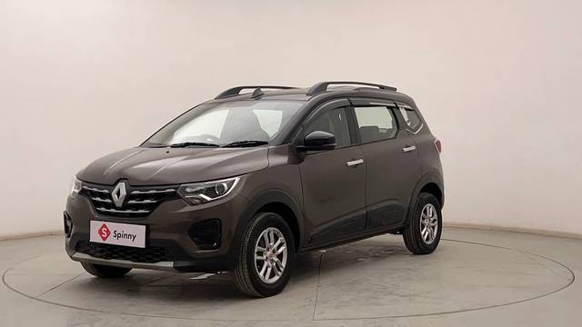 https://images10.gaadi.com/usedcar_image/4596118/original/55482422f7393c44d8ac9b8fb7079926.JPG?imwidth=6400