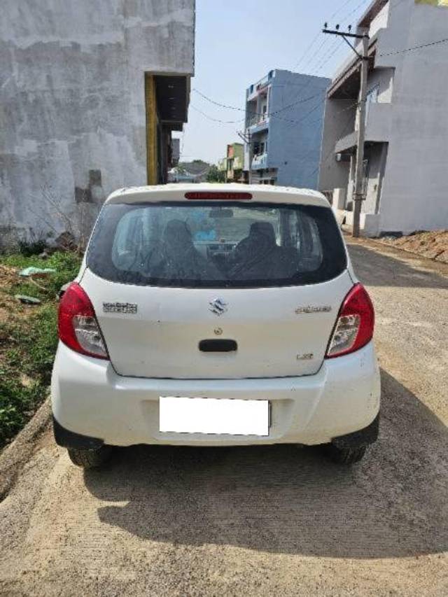 https://images10.gaadi.com/usedcar_image/4596143/original/processed_a190b272-de02-4771-803b-236518f48fc9.jpg?imwidth=6402