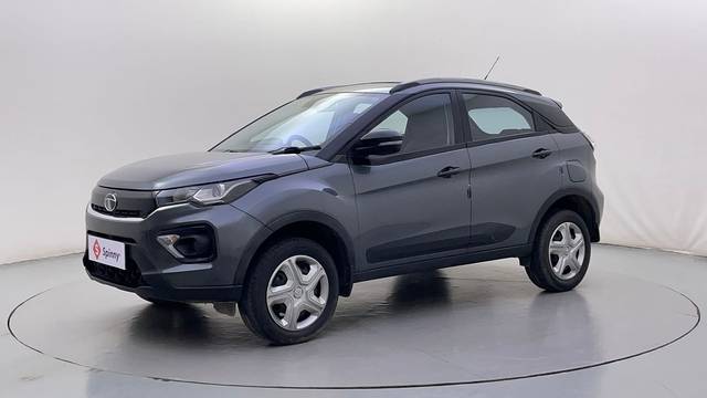 https://images10.gaadi.com/usedcar_image/4596144/original/2bf5196fcae5b9096f3ead62c9a48840.JPG?imwidth=6400