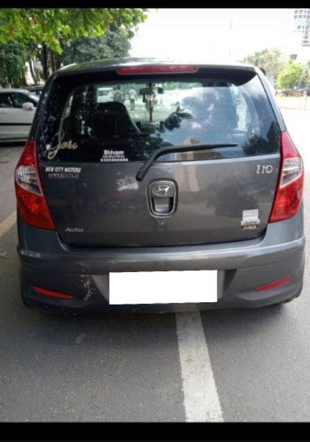 https://images10.gaadi.com/usedcar_image/4596147/original/processed_b5392f8f-ba8e-4c58-8d31-215886741d01.jpg?imwidth=6401