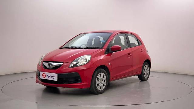 https://images10.gaadi.com/usedcar_image/4596149/original/33f5719936692bd587b00a9a67374efa.JPG?imwidth=6400