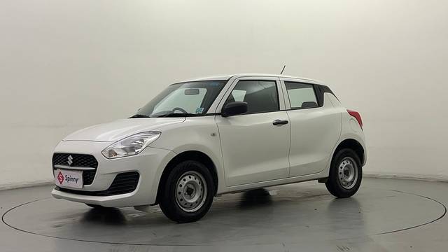 https://images10.gaadi.com/usedcar_image/4596168/original/ef20d70c1a9e8a38bdb4229aa54c38b5.JPG?imwidth=6400