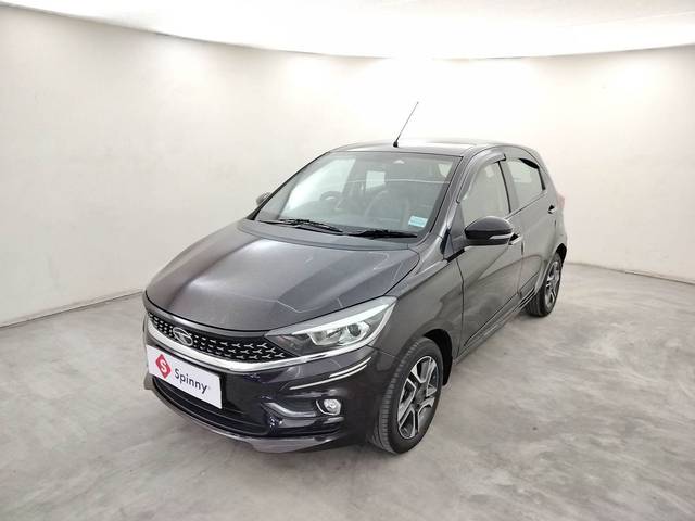 https://images10.gaadi.com/usedcar_image/4596173/original/6ad95646ec1275f988aada845b554efe.jpg?imwidth=6400