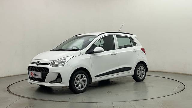 https://images10.gaadi.com/usedcar_image/4596183/original/88a478be0c67524b1c60c9df63e577c1.JPG?imwidth=6400