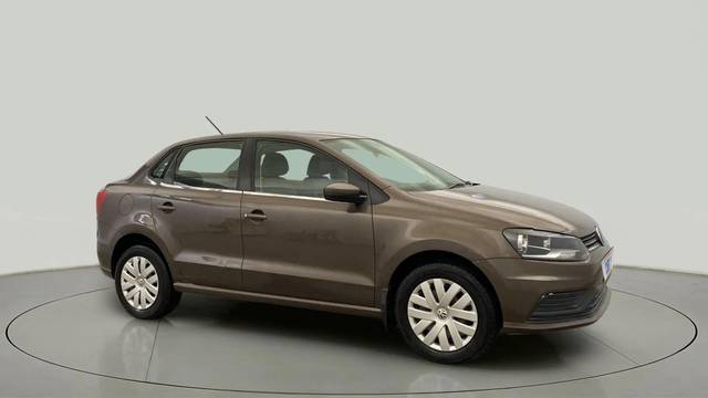 https://images10.gaadi.com/usedcar_image/4596204/original/89c8ca7a815f66080a47bb70f5f273d0.jpg?imwidth=6400