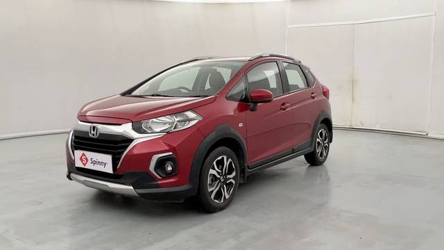 https://images10.gaadi.com/usedcar_image/4596243/original/e28ee303e6dfccab8af1e81e58b99f9a.JPG?imwidth=6400