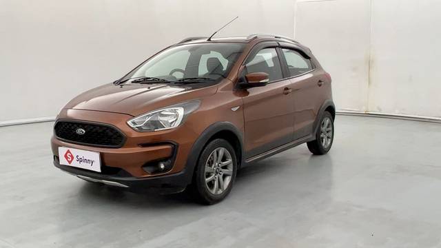 https://images10.gaadi.com/usedcar_image/4596257/original/298d1d69a24b438f5035b76e36f55209.JPG?imwidth=6400