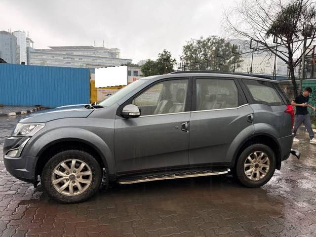 https://images10.gaadi.com/usedcar_image/4596263/original/processed_f4230544-e00e-4d1d-9922-a51d1f2ed96a.jpeg?imwidth=6402