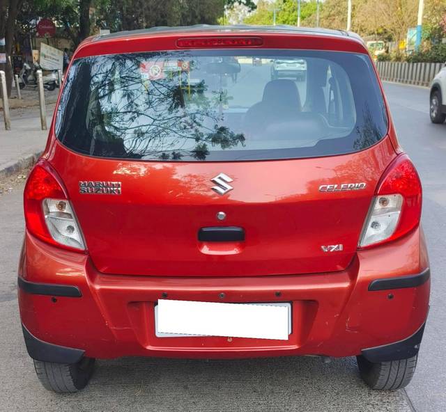 https://images10.gaadi.com/usedcar_image/4596279/original/processed_000e2044dab6dd9006ac2130af751130.jpeg?imwidth=6401