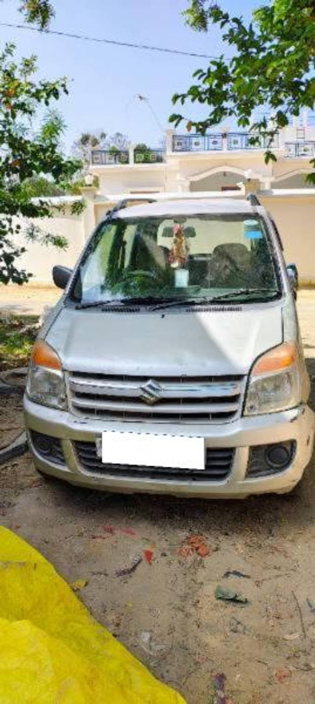 https://images10.gaadi.com/usedcar_image/4596292/original/processed_225b4ae4-14e8-4b05-91c4-ae74527be9f5.jpg?imwidth=6400