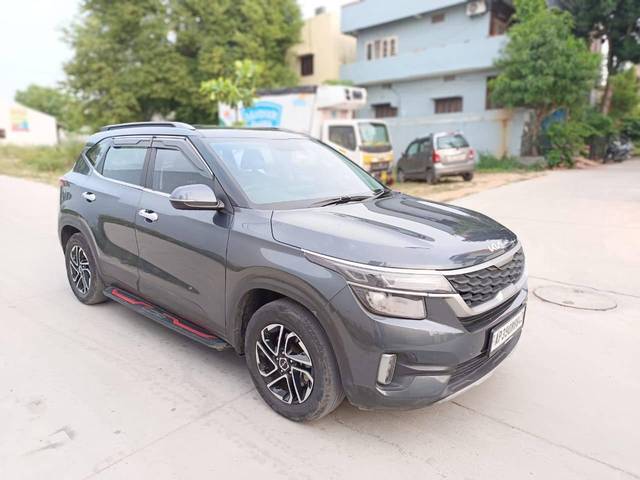 https://images10.gaadi.com/usedcar_image/4596325/original/processed_6d5d87939be1c6673d981bd67a9c020f.jpg?imwidth=6400