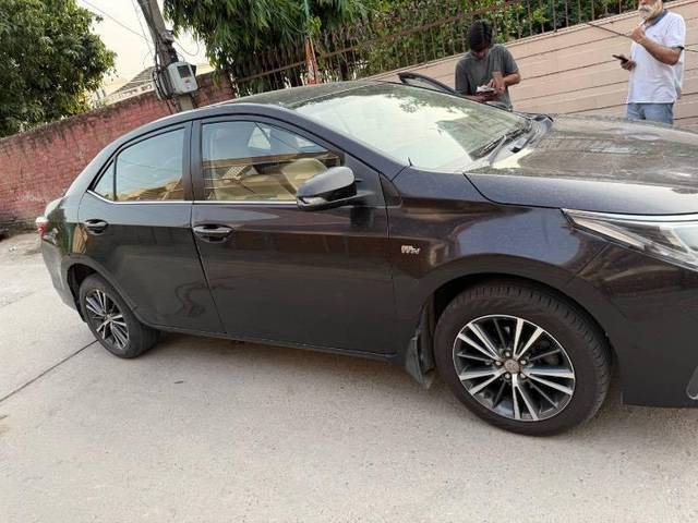https://images10.gaadi.com/usedcar_image/4596348/original/processed_d5477222-2d75-44ac-93cd-0f70ec120405.jpeg?imwidth=6402