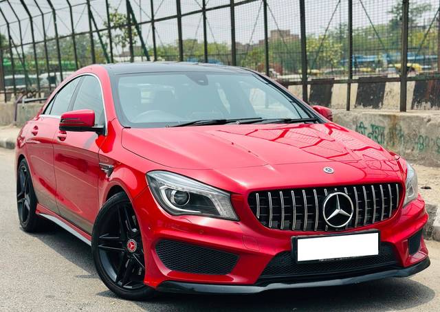 https://images10.gaadi.com/usedcar_image/4596353/original/processed_23261b588917beb64245c3078b68b06a.jpg?imwidth=6400