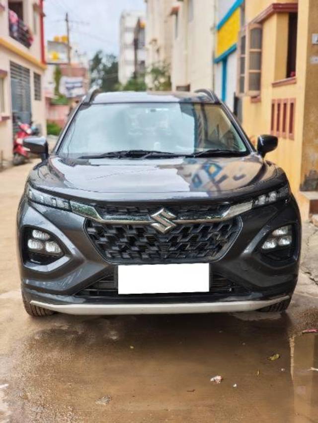 https://images10.gaadi.com/usedcar_image/4596408/original/processed_a312bac8-ce25-49b6-8e52-ac796886291c.jpg?imwidth=6400