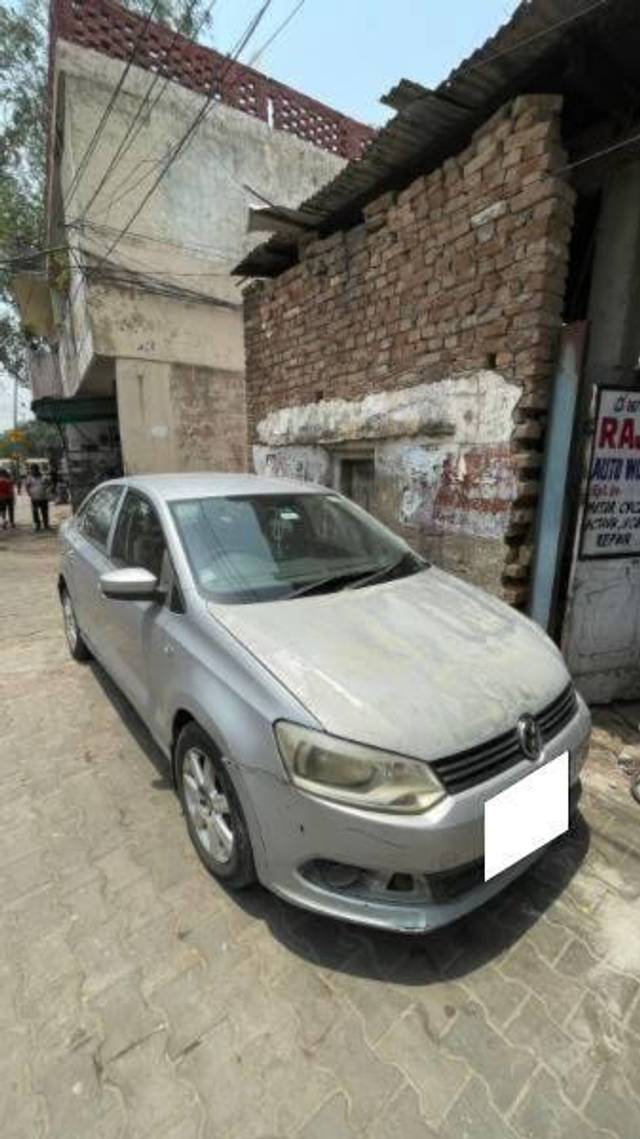 https://images10.gaadi.com/usedcar_image/4596427/original/processed_processed_c871b586-bdf3-49a4-92a9-ca5fd632fa23.jpg?imwidth=6400
