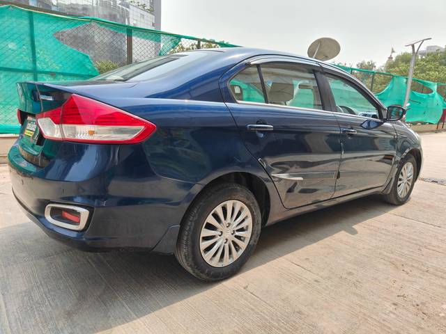 https://images10.gaadi.com/usedcar_image/4596457/original/processed_325770792cf694d8dc889ba40a95a320.jpg?imwidth=6402