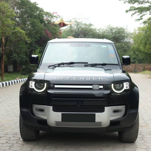 https://images10.gaadi.com/usedcar_image/4596461/original/processed_77525736-42ab-45c5-80e2-e438f48bbd96.jpg?imwidth=6400
