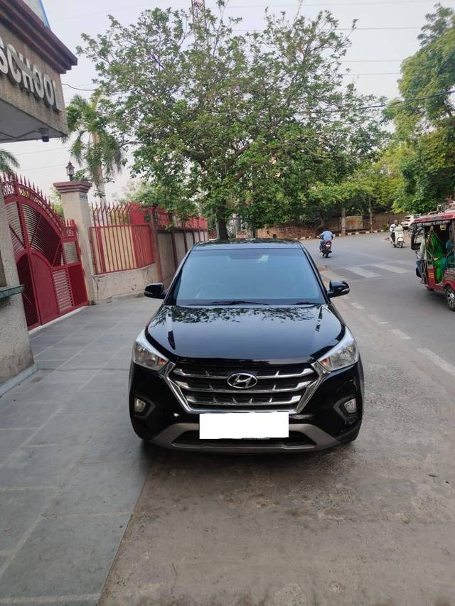 https://images10.gaadi.com/usedcar_image/4596470/original/processed_04df0c9b5ebe18c6122c9facc29cbb35.jpg?imwidth=6402
