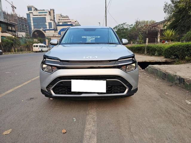 https://images10.gaadi.com/usedcar_image/4596525/original/processed_763d9ce20f752dea3bd993451860e8eb.jpg?imwidth=6400
