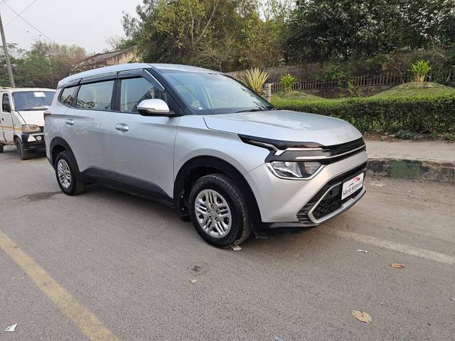 https://images10.gaadi.com/usedcar_image/4596525/original/processed_8aaeeefb31349f8d19b250055ed2ca39.jpg?imwidth=6401