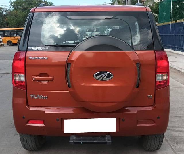 https://images10.gaadi.com/usedcar_image/4596534/original/processed_440f09de-9ef0-4684-bc79-4ed92d74deca.jpg?imwidth=6402
