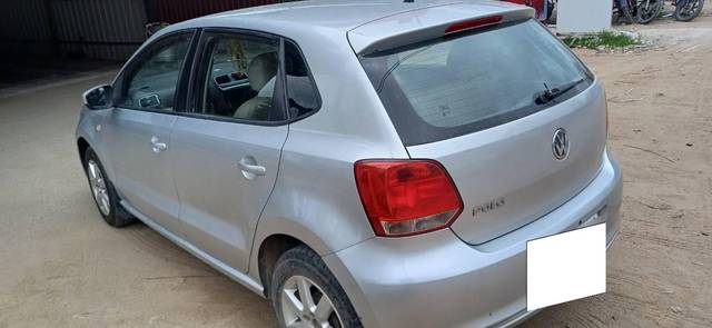 https://images10.gaadi.com/usedcar_image/4596538/original/processed_596b279c-23e3-4c56-8169-2463a9b89c41.jpg?imwidth=6401