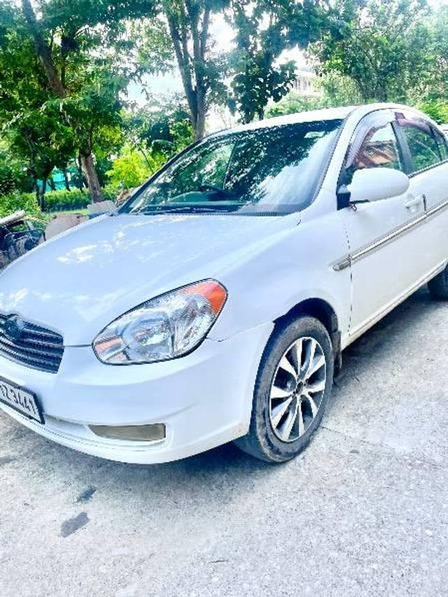 https://images10.gaadi.com/usedcar_image/4596572/original/processed_cf58dc48-007a-4873-8c4c-e838afbb8a98.jpeg?imwidth=6400