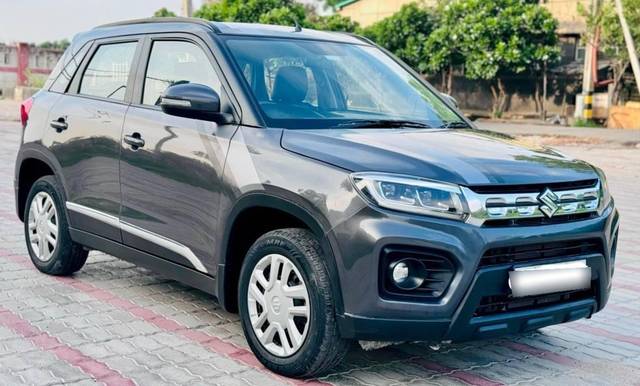 https://images10.gaadi.com/usedcar_image/4596581/original/processed_69f325fb287b7ed2e3af248985fc154f.jpg?imwidth=6402