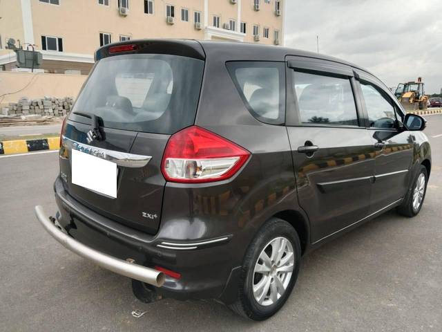 https://images10.gaadi.com/usedcar_image/4596586/original/processed_29d8a9c3d07d6bcc5b9a455193b37959.jpg?imwidth=6402