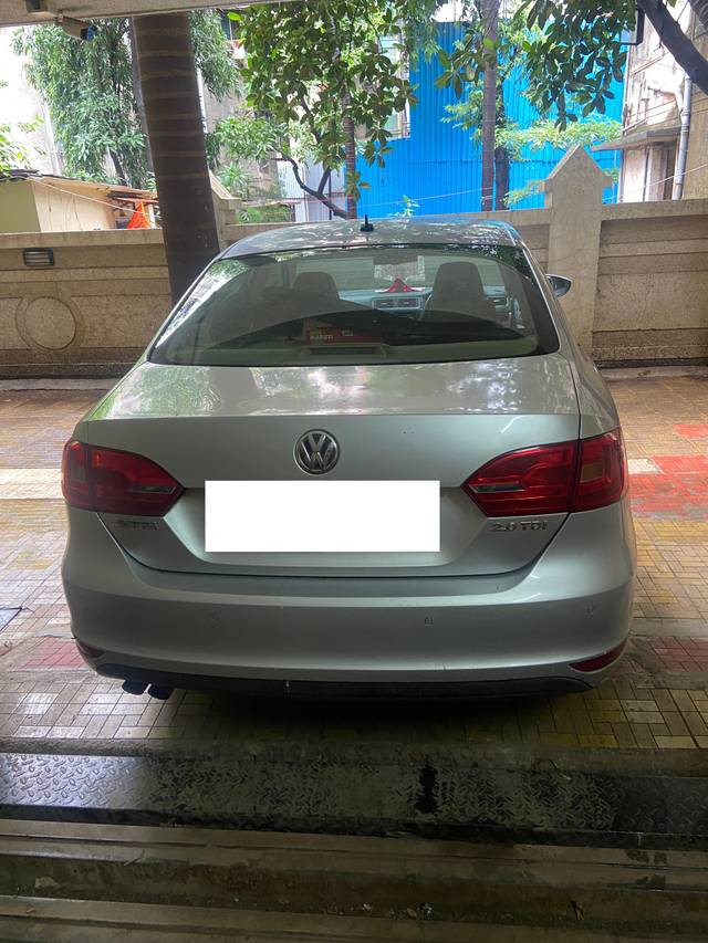 https://images10.gaadi.com/usedcar_image/4596602/original/processed_78bd7822-a8ce-4e57-9bdc-ccbcf0caf6ae.jpg?imwidth=6401