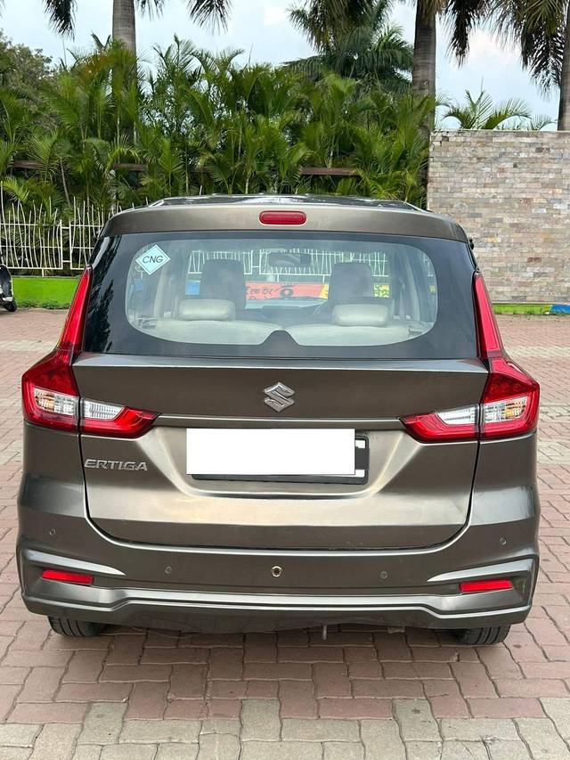 https://images10.gaadi.com/usedcar_image/4596648/original/processed_d5b5500daa8040d07b49ab36aadc0516.jpeg?imwidth=6401