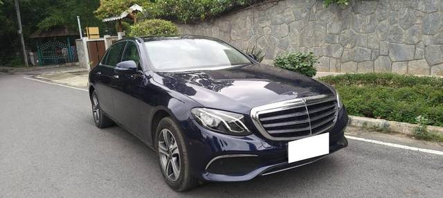 https://images10.gaadi.com/usedcar_image/4596670/original/processed_87e5d4b1-ab01-4148-a6eb-7be0e3dcc937.JPG?imwidth=6400