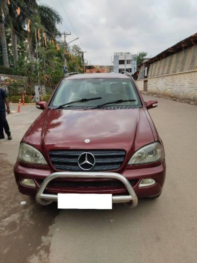 https://images10.gaadi.com/usedcar_image/4596671/original/processed_813f4301-3a09-4a92-8c81-6850a21b6c5e.jpeg?imwidth=6400
