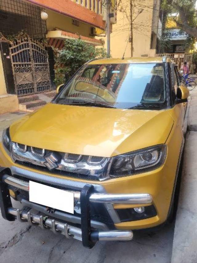 https://images10.gaadi.com/usedcar_image/4596674/original/processed_752a6667-49c2-4cef-9f63-cff1b92df865.jpg?imwidth=6402