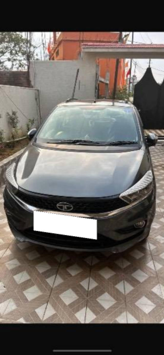https://images10.gaadi.com/usedcar_image/4596691/original/processed_e41838b7-15c1-4d70-8235-50fecdbfca1a.png?imwidth=6400
