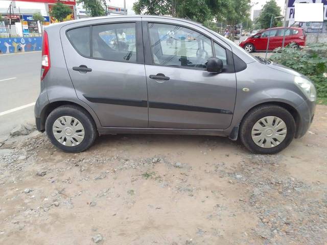 https://images10.gaadi.com/usedcar_image/4596698/original/processed_ded6cc2607e24cf763d79cedab1d17dc.jpg?imwidth=6401